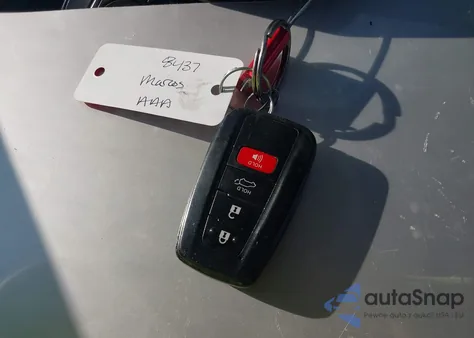 2019 Toyota Rav4 Xle Premium z USA, uszkodzony, nr VIN JTMC1RFV2KJ003576